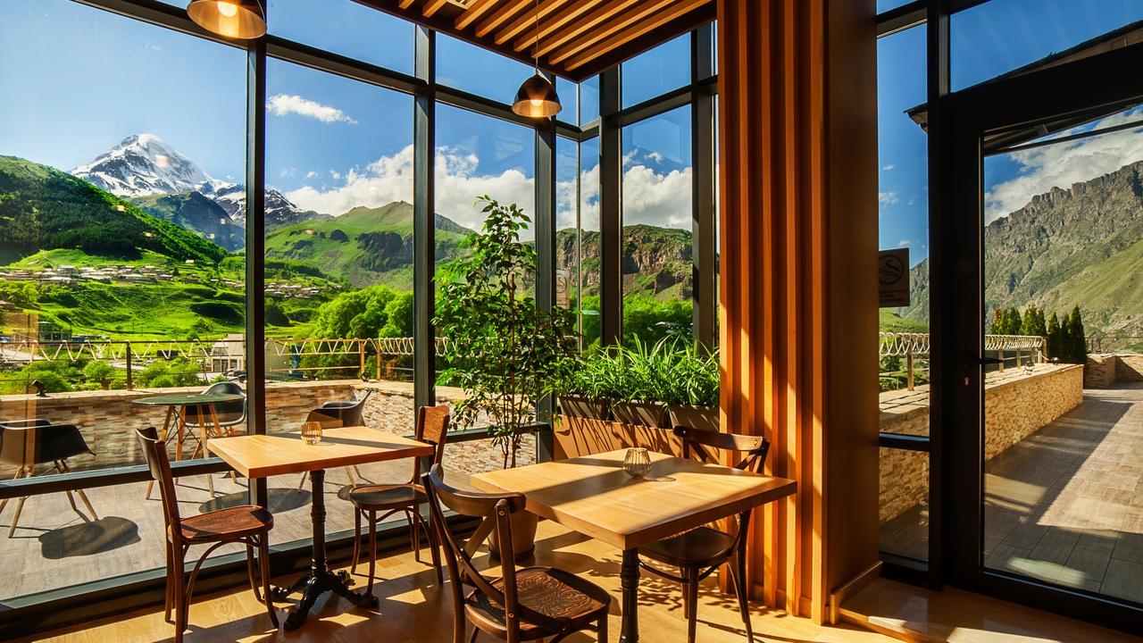 Porta Caucasia Kazbegi Luaran gambar
